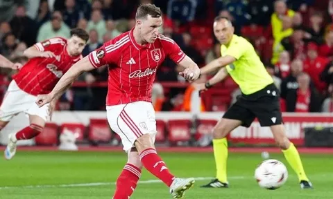 Chris Wood cảnh báo về màn tái đấu kịch tính tại Villa Park