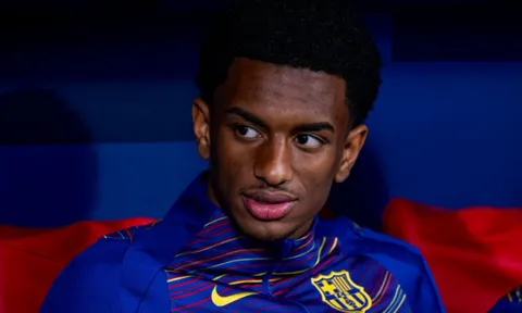 Tin đồn chuyển nhượng tối 1/5: MU tăm tia Alejandro Balde; Bernardo Silva tới Barca