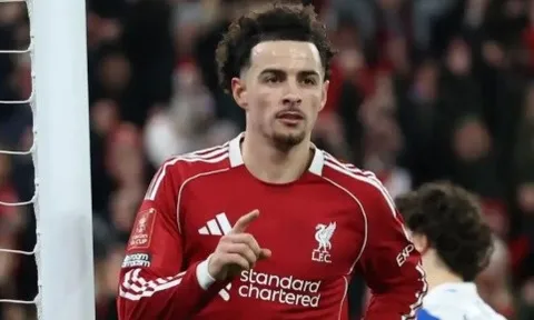 Curtis Jones đình trệ gia hạn với Liverpool, Inter Milan lập tức nhập cuộc