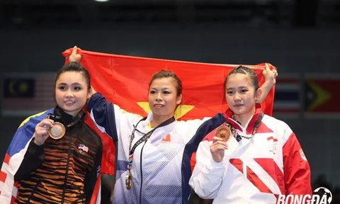 Khoảnh khắc cô gái vàng Wushu bật khóc khi nhớ đến bố đã mất