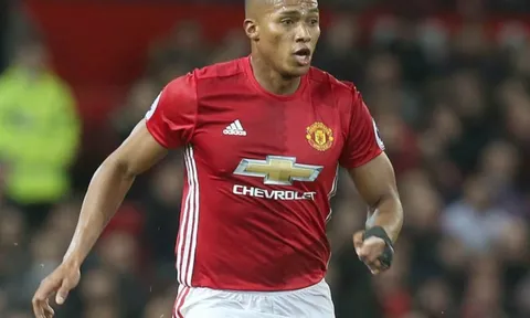 22 bàn thắng đẹp nhất của Antonio Valencia