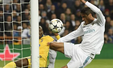 Chấm điểm Real Madrid: Tử huyệt nơi hàng thủ