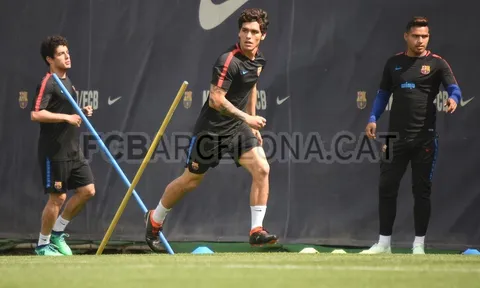 Barca vô địch, nhưng đàn em có nguy cơ rớt hạng