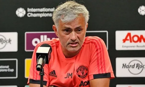 3 điều Jose Mourinho cần làm để giúp Man Utd tránh một mùa giải thảm họa