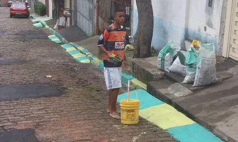3 năm trước, Gabriel Jesus sống khổ như thế này đây!