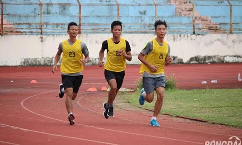 3 trợ lý trọng tài bị loại trong đợt tập huấn giữa mùa giải