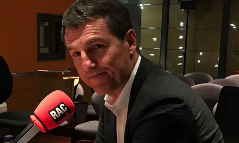 3 vấn đề trước mắt Barcelona: Messi, Lucho và hậu vệ cánh phải