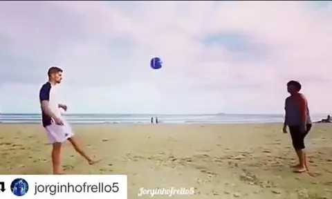 NHM Chelsea dùng... mẹ của Jorginho để 'dìm hàng' Lukaku