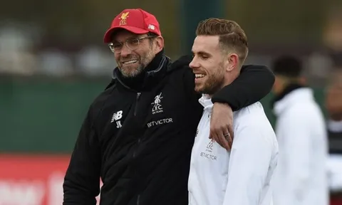 Henderson tiết lộ tin nhắn cổ vũ tinh thần từ Juergen Klopp