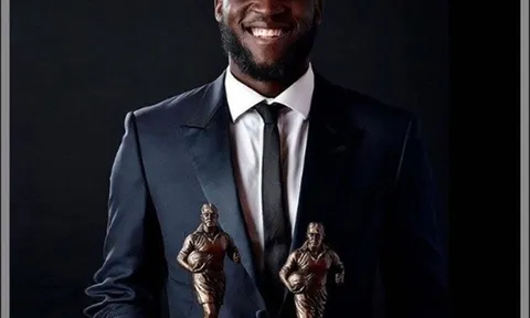 Lukaku bảnh bao 'ẵm' 2 giải thưởng của Everton