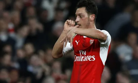 4 cầu thủ Arsenal nên bán và mua trong mùa Hè 2017