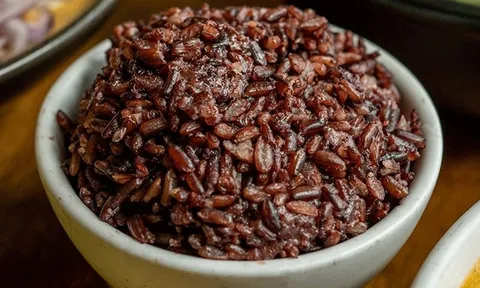 4 kiểu người không nên ăn gạo lứt kẻo rước thêm bệnh
