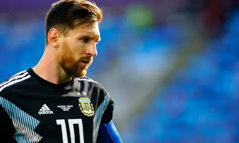 5 điểm nhấn Argentina 1-1 Iceland: Ronaldo 3, Messi -1; Thấp thoáng màu thiên thanh