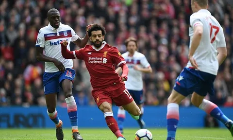 5 điểm nhấn Liverpool 0-0 Stoke: Salah cũng chỉ là "người thường"; The Kop trả giá