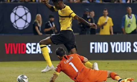 5 điểm nhấn Man City 0-1 Dortmund: Sàn diễn của những "sao mai"