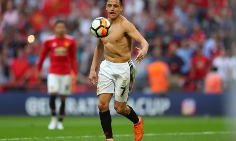 5 điểm nhấn Man United 2-1 Tottenham: Bản lĩnh ngôi sao; Đôi cánh già cỗi