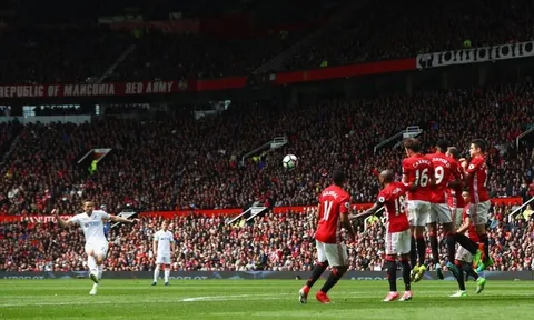 5 điểm nhấn Man Utd 1-1 Swansea: Quỷ đỏ bị ám