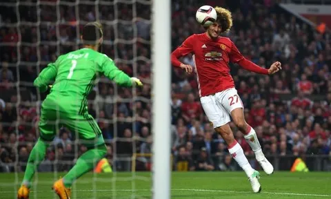 5 điểm nhấn sau trận Man United - Celta Vigo: Giá trị của Fellaini, 'Thần rùa' là của Quỷ đỏ