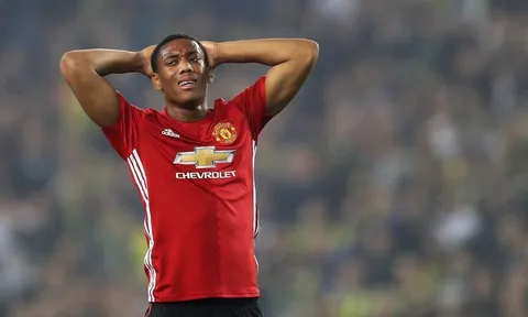 Anthony Martial và những nỗi khổ không biết nói cùng ai tại Man United
