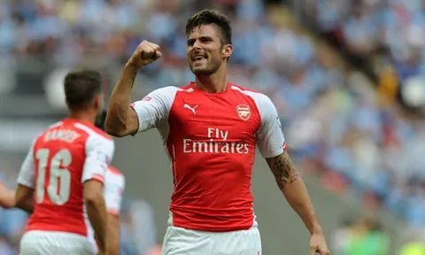 5 pha làm bàn bằng đầu đẹp nhất lịch sử Arsenal