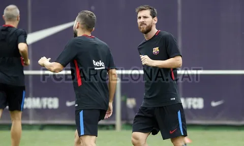 Real vô địch, Barca âm thầm rèn quân đợi Siêu kinh điển