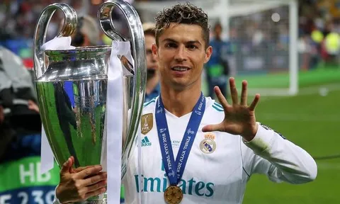 Ronaldo đánh tiếng muốn ra đi, đội trưởng Ramos nói gì?