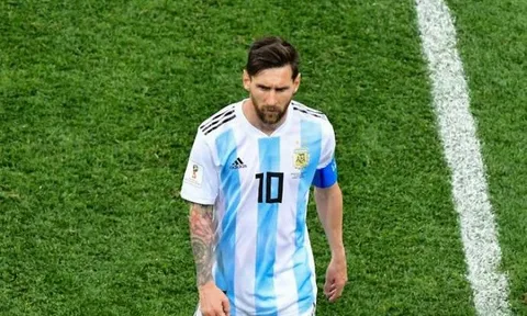Maradona phá vỡ im lặng với lời thẳng thắn về Messi