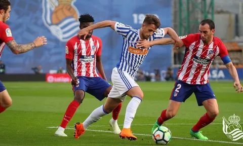 "Ủ mưu" sỉ nhục Real Madrid, Atletico buông súng trước Real Sociedad
