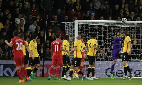 Dẫn 2 bàn sau 15 phút, Atletico vẫn không thể lập nên kỳ tích