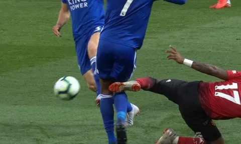 4 điều có thể bạn bỏ lỡ về Man Utd sau trận thắng trước Leicester