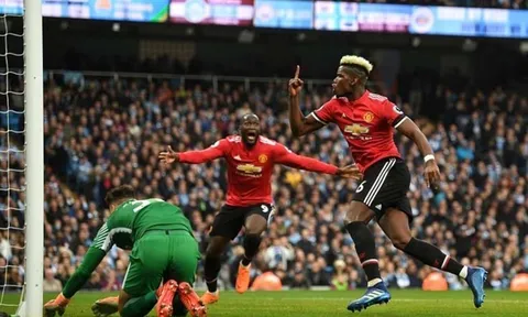 8 thống kê thú vị sau trận derby Manchester