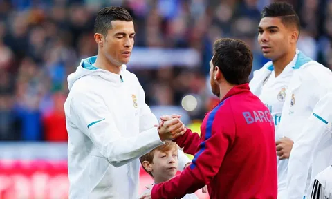 Vợ chồng ra tòa vì... Ronaldo và Messi