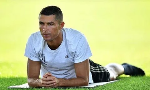 Costa: "Thật sự chúng tôi chẳng theo được Ronaldo"