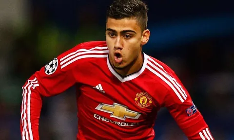 Andreas Pereira có thể sửa chữa sai lầm với Man United?
