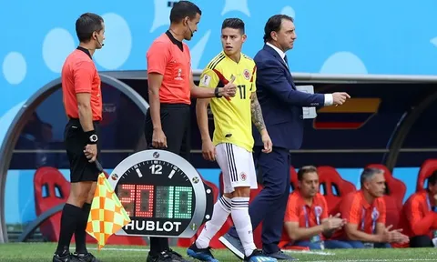 James Rodriguez lu mờ trong ngày Nhật Bản quật ngã Colombia