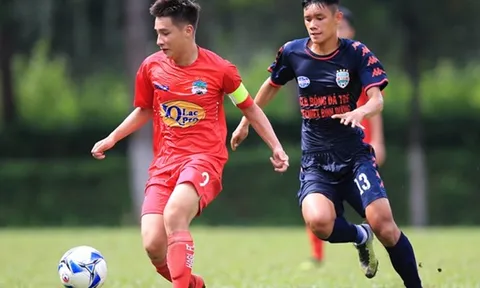 Lượt đi vòng loại U17 Quốc gia 2018: CAND, SHB Đà Nẵng bị bám đuổi quyết liệt