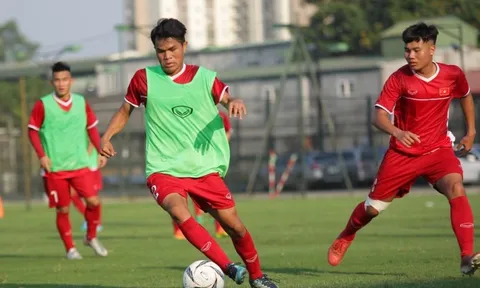 Điểm tin bóng đá Việt Nam sáng 17/05: U19 Việt Nam tìm thuốc thử liều cao, đại gia Indonesia không chiêu mộ Xuân Trường