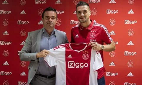 Ajax ký hợp đồng thành công với Dusan Tadic