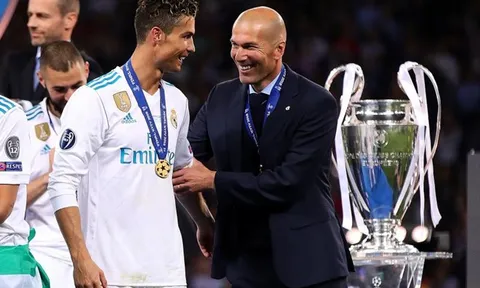 Nhà báo Tây Ban Nha tiết lộ lý do khiến Zidane và Ronaldo rời Real