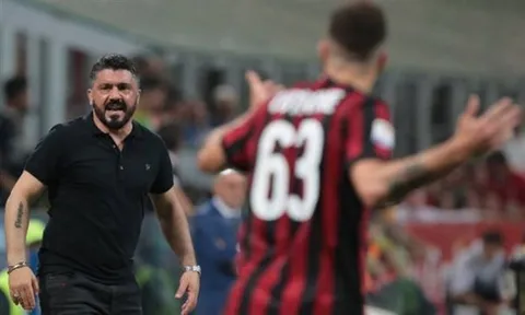 Thấy gì đằng sau thất bại của AC Milan trước Benevento?