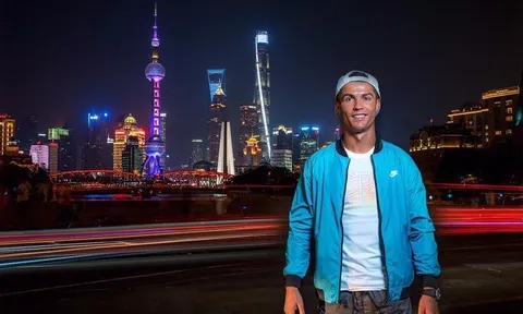 AC Milan gây sốc khi thăm dò Cristiano Ronaldo