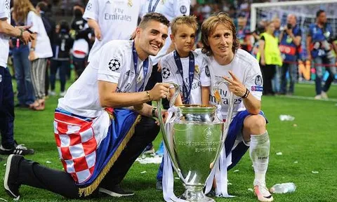 AC Milan mơ tưởng đến tiền vệ "phớt lờ" Man United