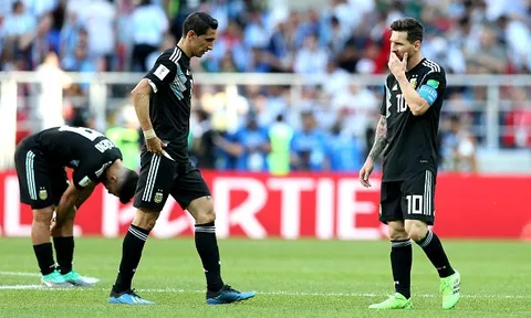 'Ác mộng' hiện về, Messi khiến Argentina đánh rơi 3 điểm ngày ra quân