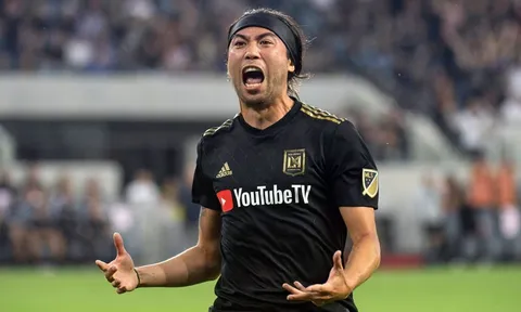 Lee Nguyễn tỏa sáng giúp Los Angeles hòa đội của Ibrahimovic