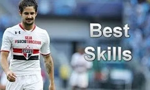 Alexandre Pato, ngôi sao đang tìm đường trở lại Serie A