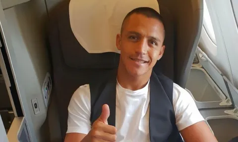 NÓNG: Sanchez hội quân cùng Man Utd