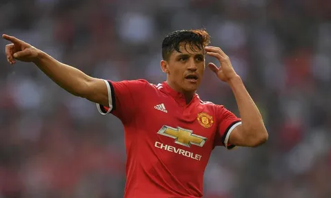 Alexis Sanchez chỉ ra bí quyết đánh bại Michel Vorm