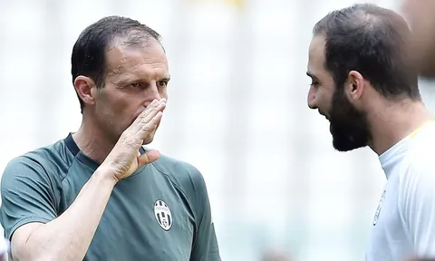 Allegri liên tục chỉ bài cho Higuain, Real coi chừng