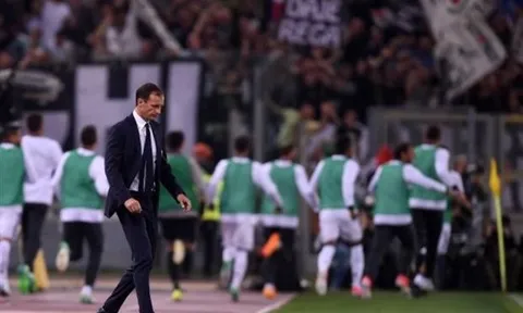 Allegri 'mừng' vì thất bại của Juve trước Roma