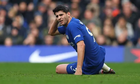 Alvaro Morata: đừng để số 9 chôn vùi sự nghiệp!